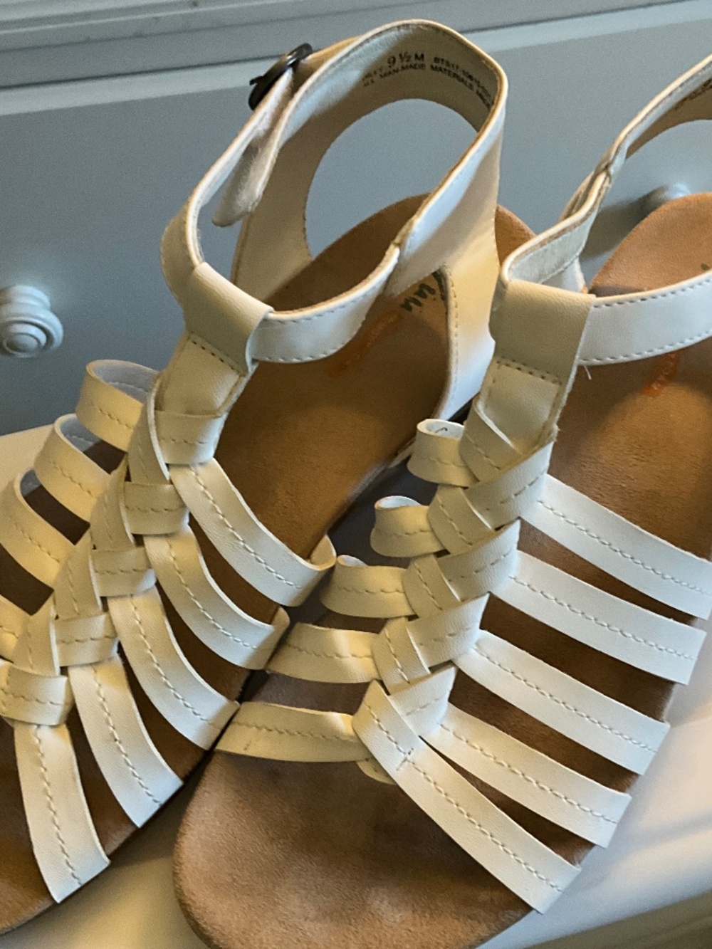 Women’s size 9.5 M